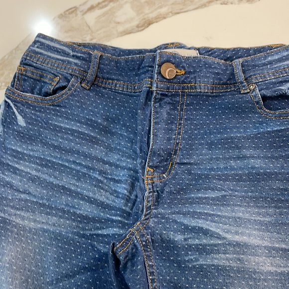 Skinny ankle jeans with flexed throughout and washed faded, - Picture 2 of 5